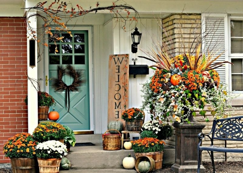 Herbstdeko für den Hauseingang und die Terrase herrliche Ideen