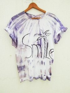 T-Shirt bemalen: DIY Anleitung und 45 coole Beispiele - DIY - ZENIDEEN