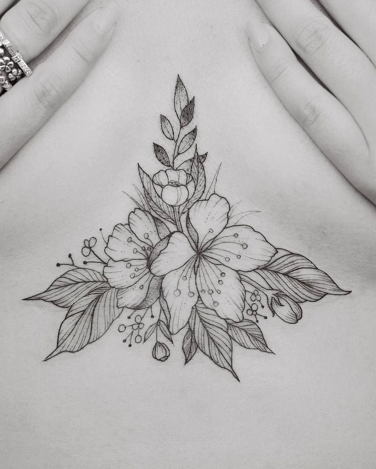 Das Unter Brust Tattoo