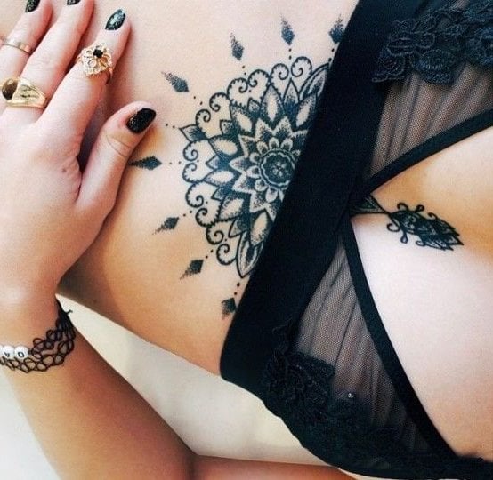 Frauen Tattoos