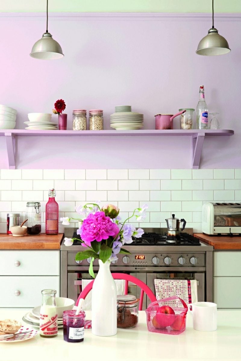 Wand streichen Muster Küche Pastellfarben