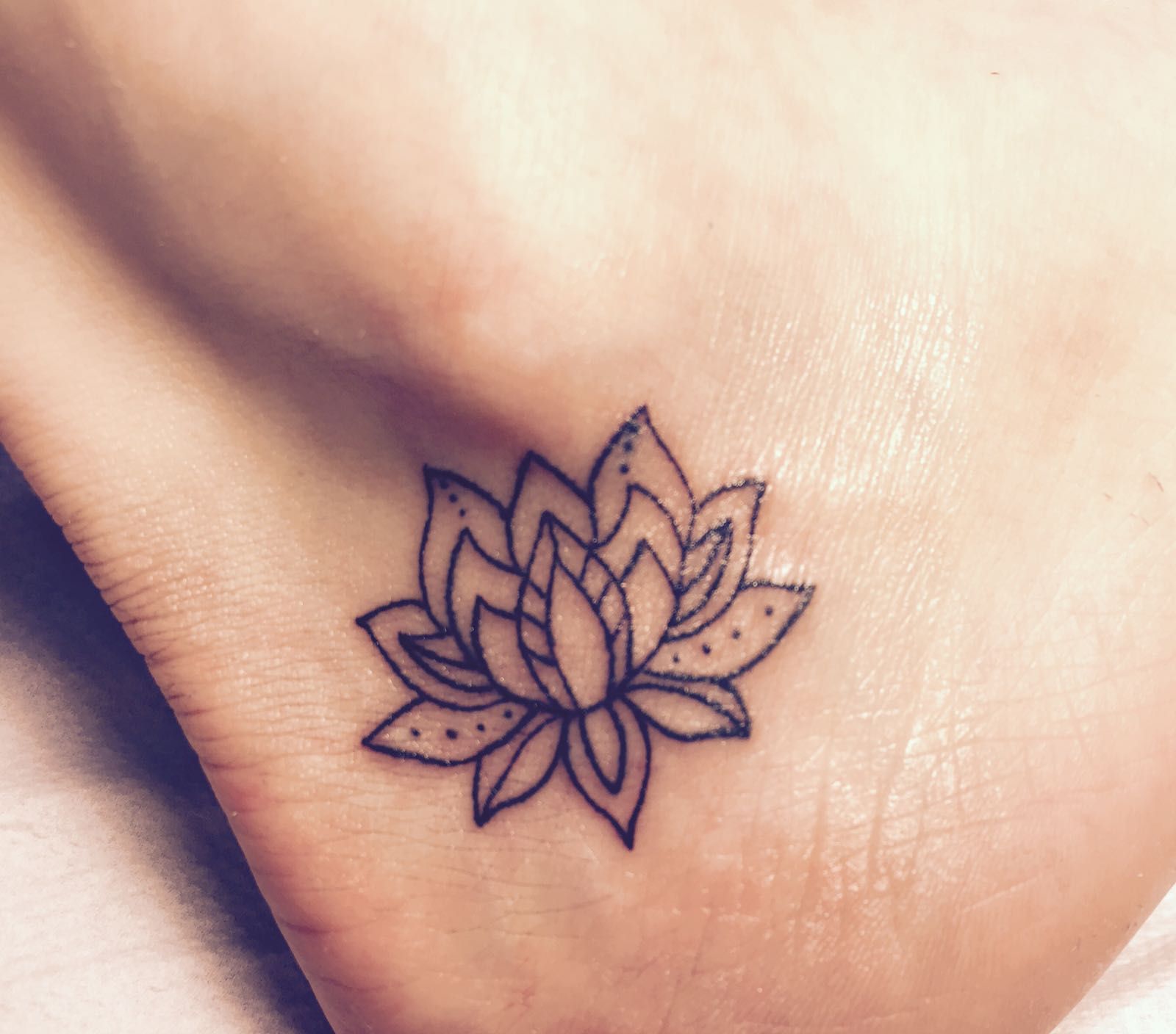 Mandala Lotusblume Tattoo