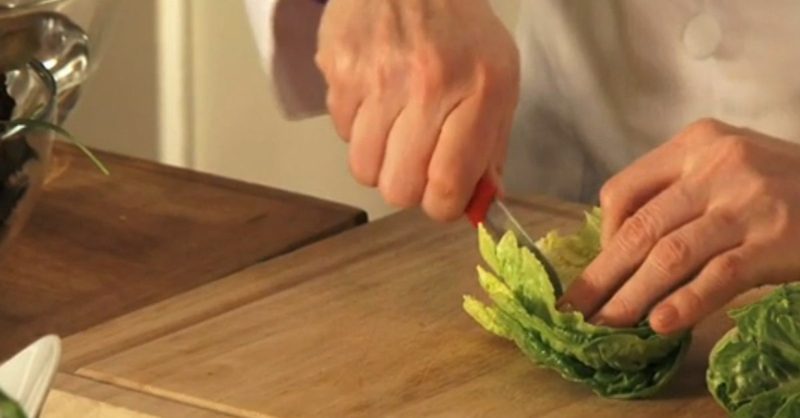 Jamie Oliver 15 Minuten Rezepte Salat putzen