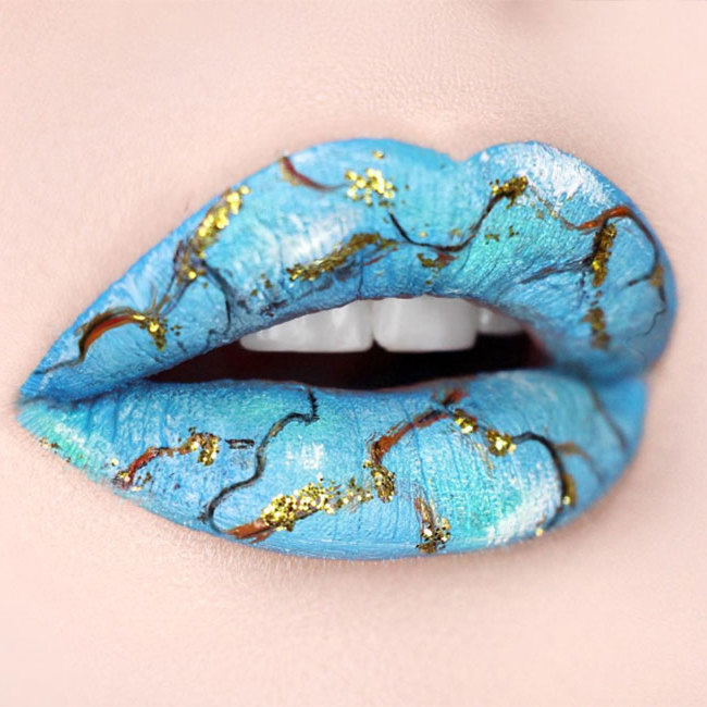 Marmor Lippen in Blau und Gold