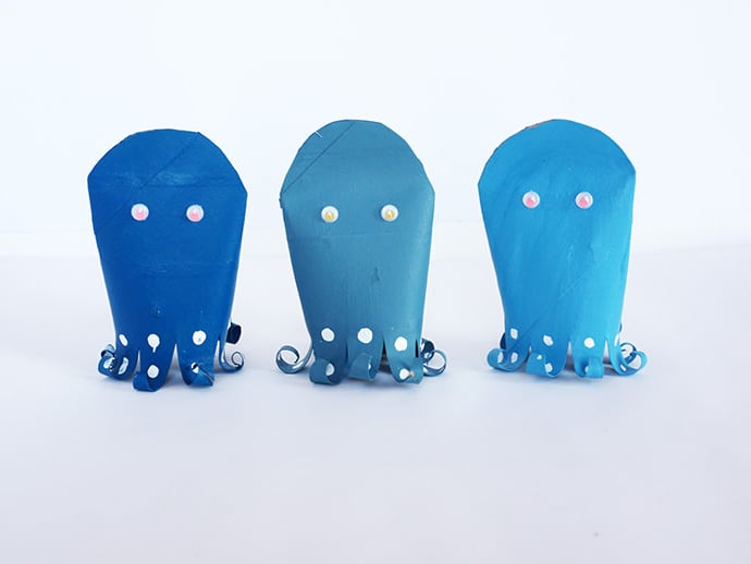 Papiertiere basteln: DIY Oktopode aus Klopapierrollen Basteln mit Kindern
