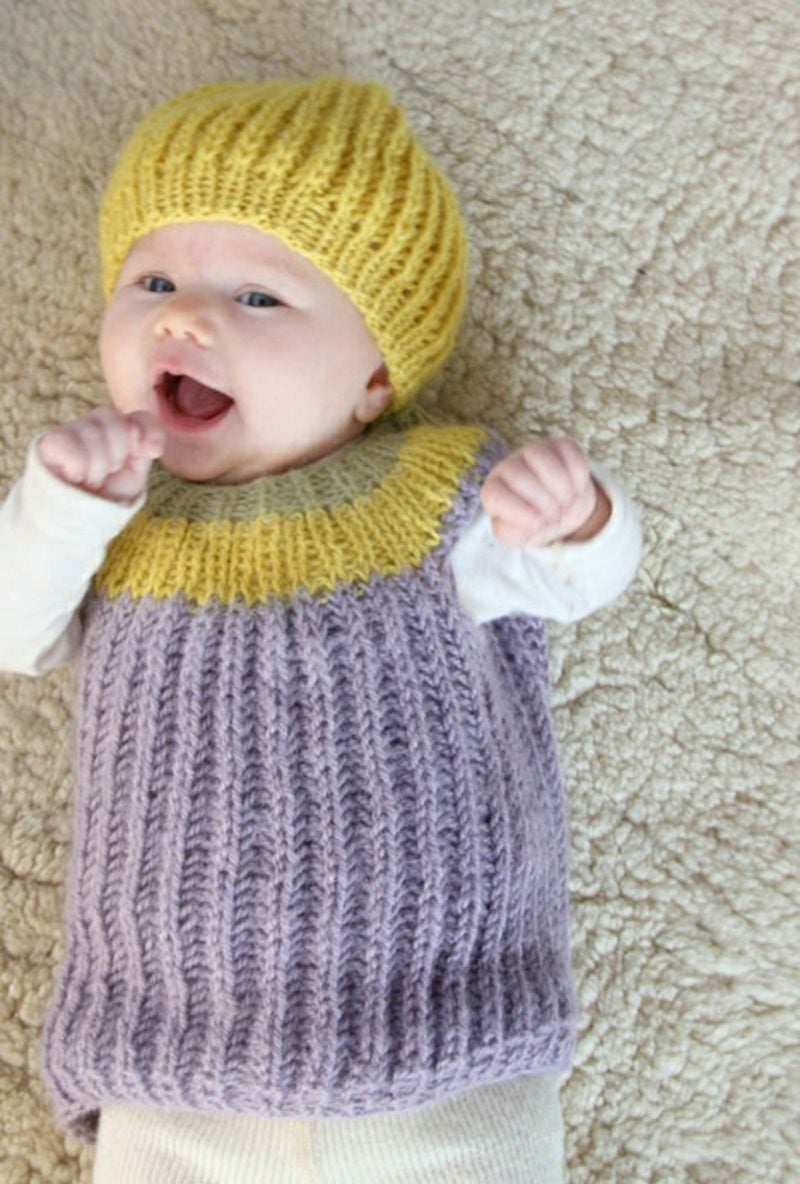 Baby Pullover stricken Streifenmuster Gelb Violett mit Mütze