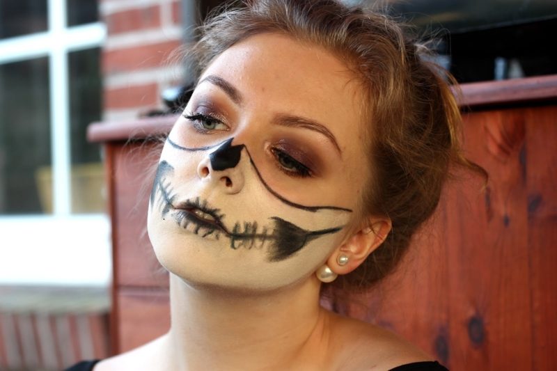 Halloween Make up einfach: erstaunliche Ideen und Anleitungen