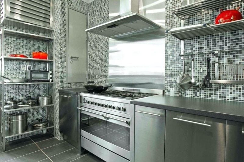 Küchenregale aus Metall Mosaikfliesen