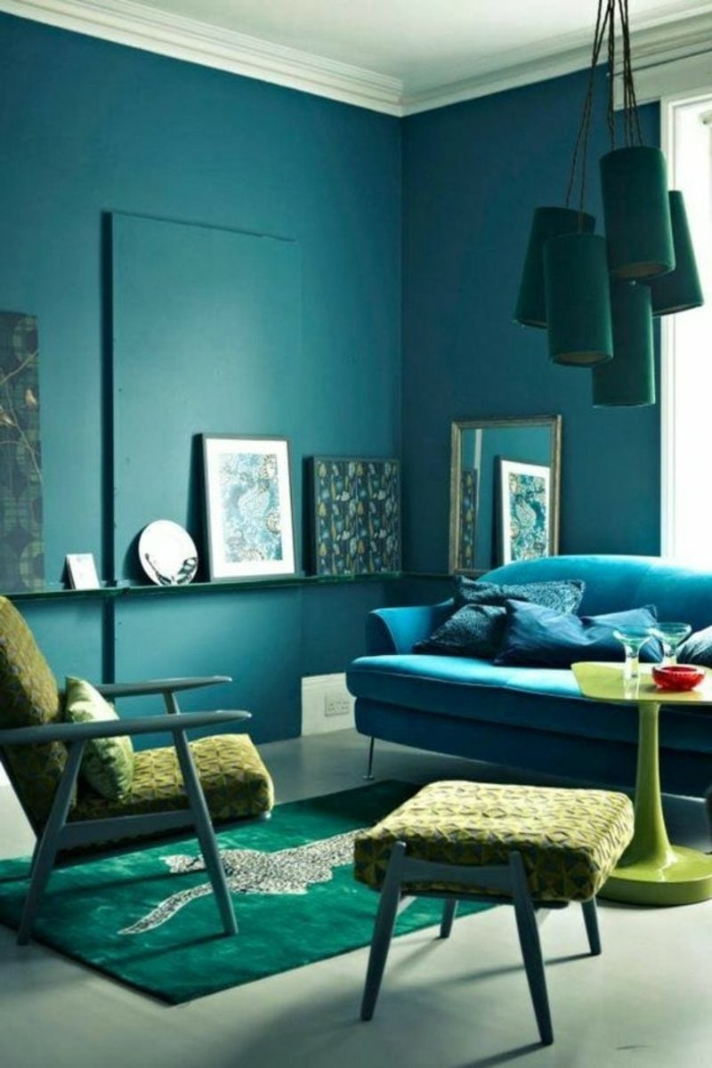 Wohnzimmer farblich gestalten Türkisblau