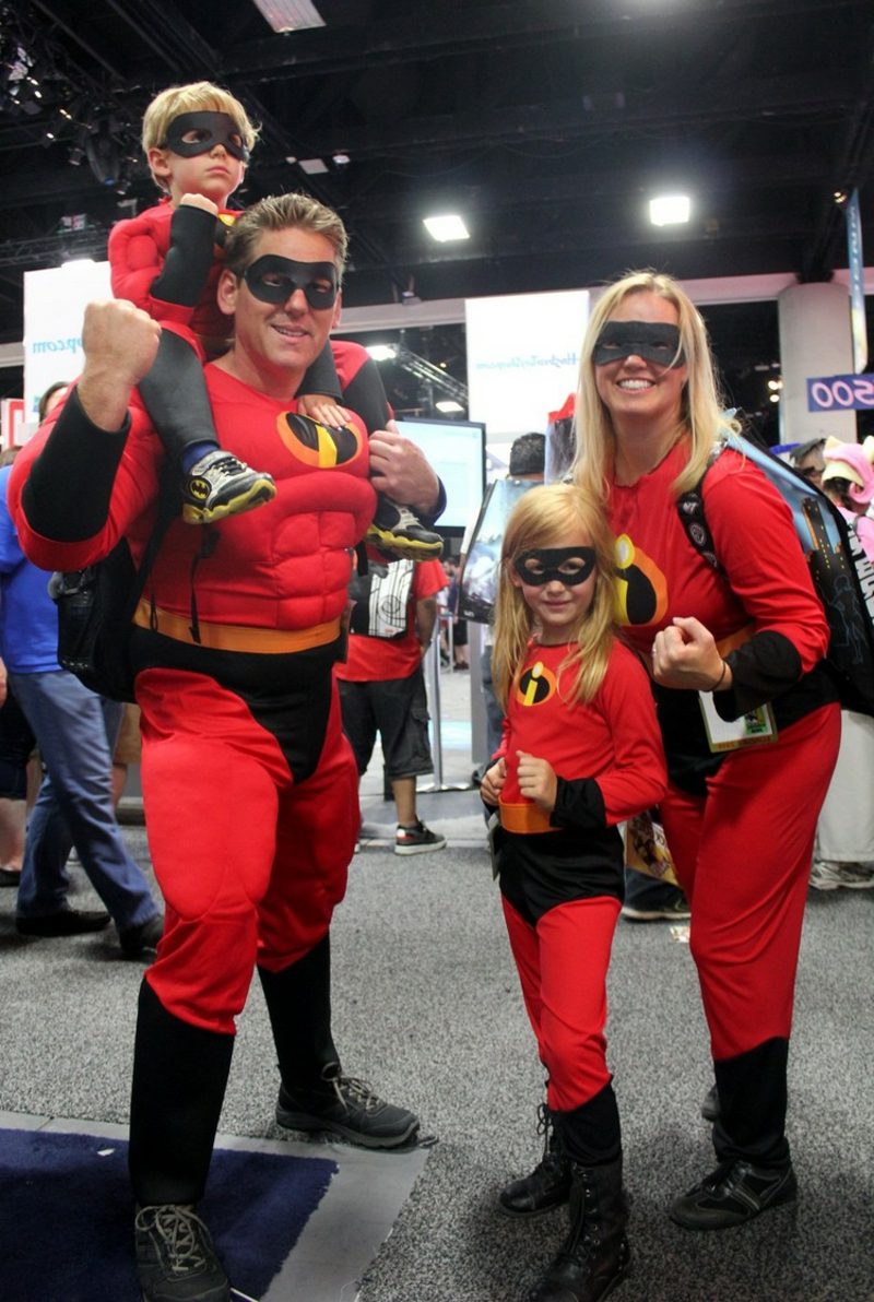 lustige Kostüme Familie Superhelden