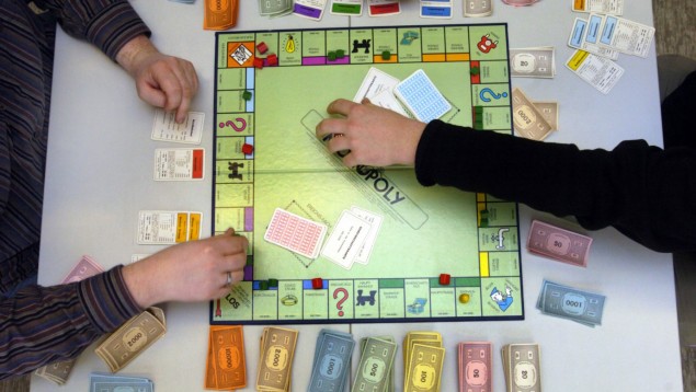 Spiele selber machen Tischspiele Monopoly Silvester