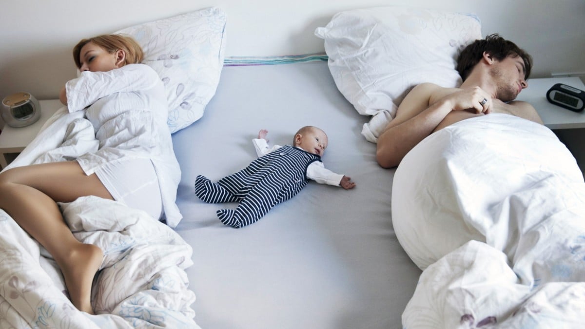 Schlafstörungen Baby Eltern weißes Rauschen