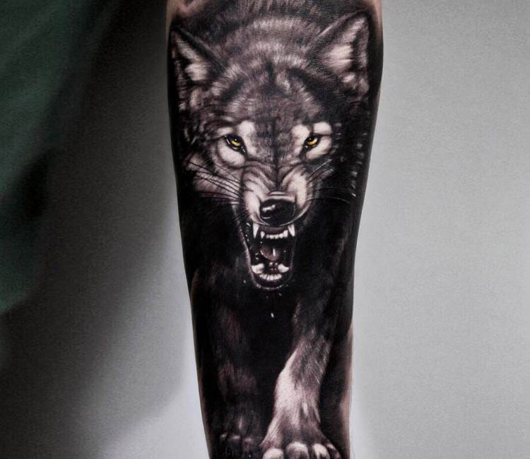 Wolf Tattoo knurrend 3D origineller Look