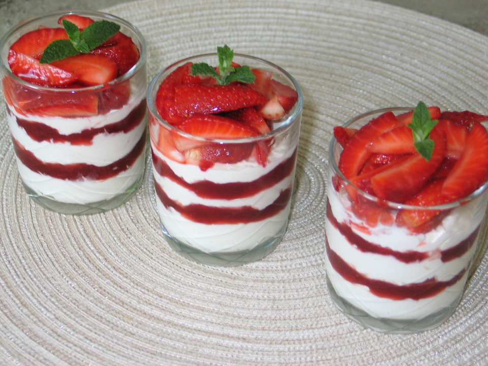 glutenfreie Rezepte Schichtdesser mit Erdbeeren