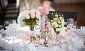 goldene Hochzeit Tischdeko wirklich romantisch