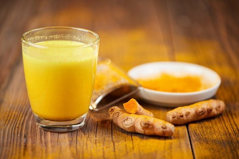 Fur Was Ist Die Goldene Milch Gut Goldene Milch: leckeres Rezept, Vorteile & Wirkung auf die Gesundheit