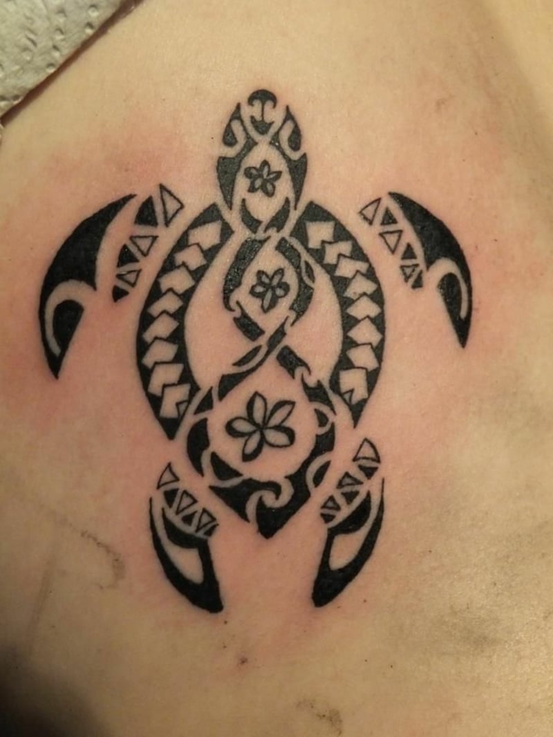 Tattoo Schildkröte Maori Motiv