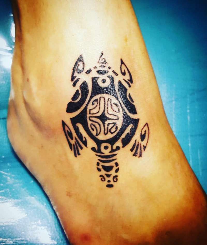 Turtle Tattoo polynesian tiefsinnige Motive