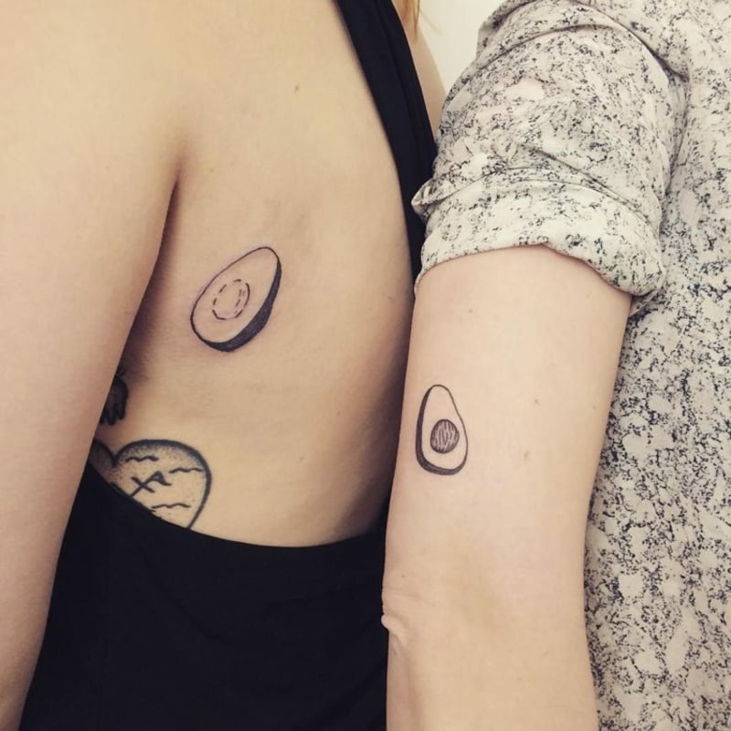 tolle Tattooideen Avocadohälften