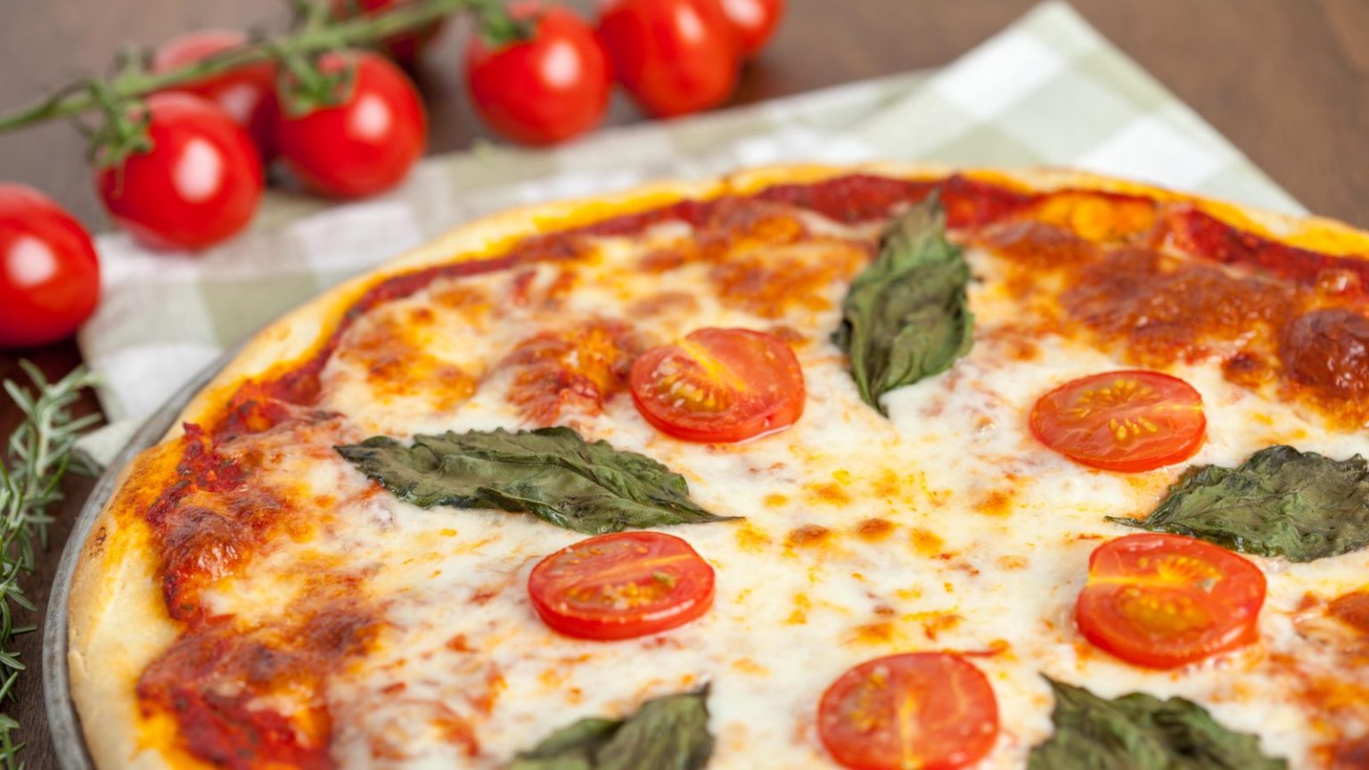 Pizza Margherita: das Originalrezept für die italienische Spezialität ...