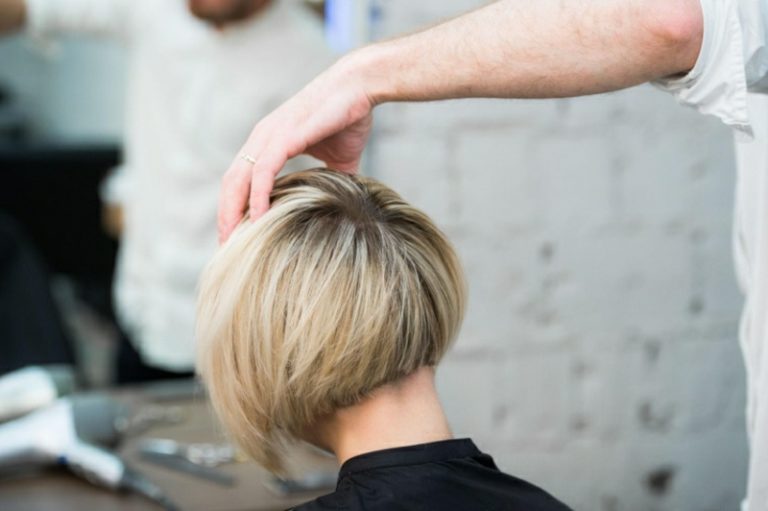 10 Frisuren, die dir sofort mehr Volumen verleihen