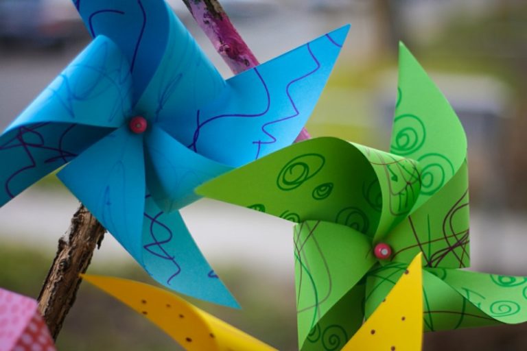 Windrad basteln leichte und inspirierende DIYIdeen