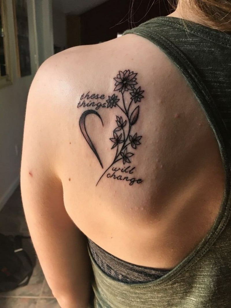 Selbstliebe Tattoo am Schulter