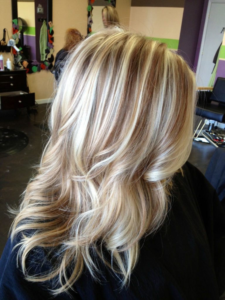 30++ Blonde haare mit roten straehnen bilder , Blonde Haare aufpeppen Welche Strähnen passen zu blonden Haaren