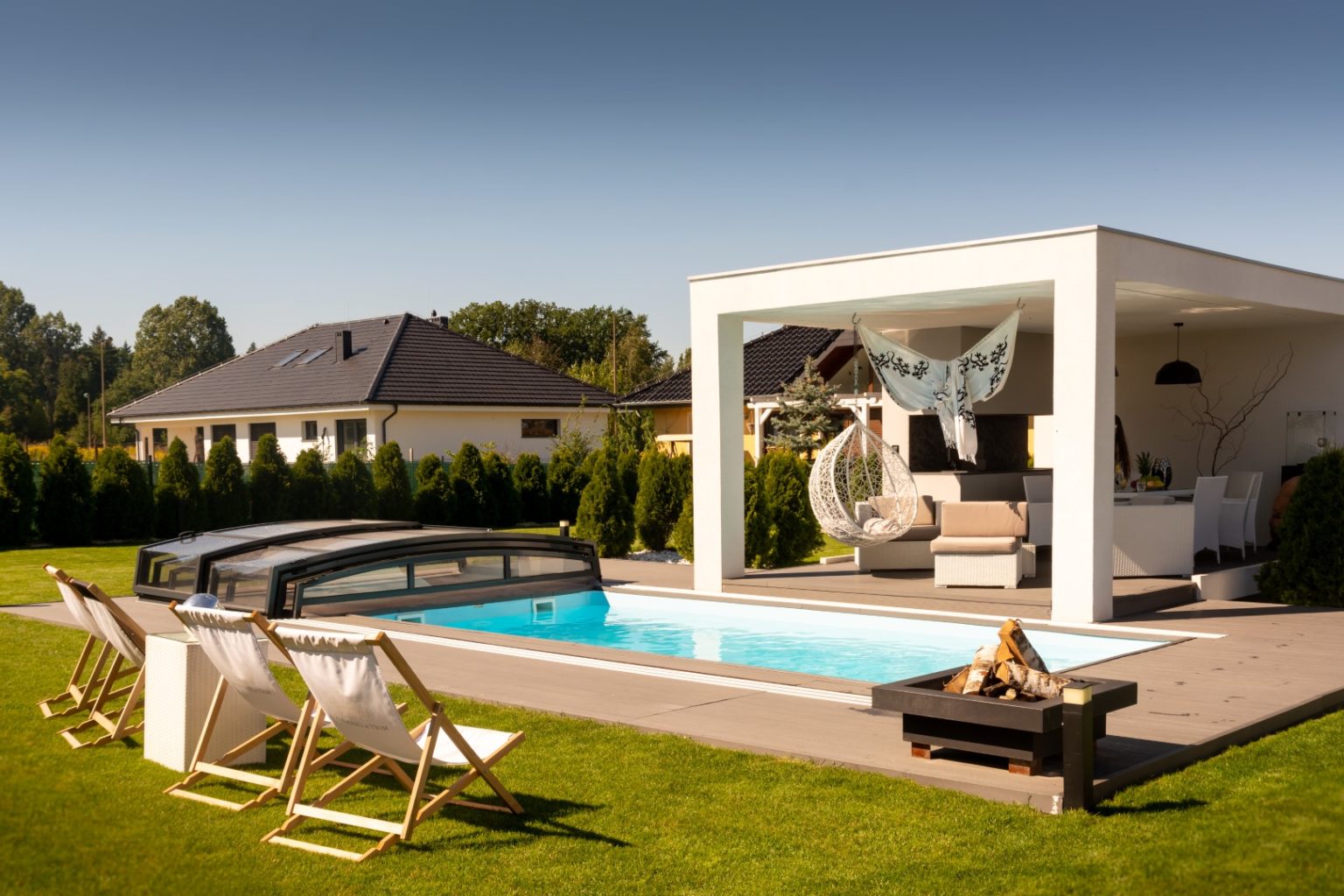 GFK Pool Polen Warum SUPERPOOLS? Pooldesign ZENIDEEN