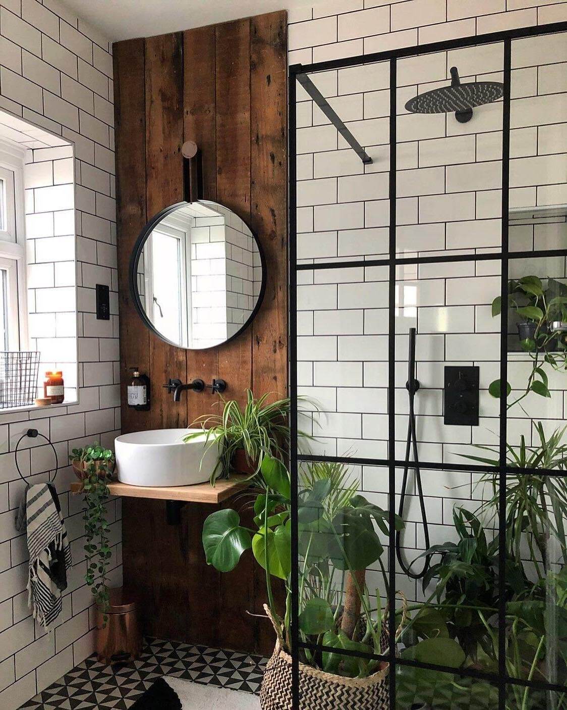 Badezimmer modern gestalten - Pflanzen, Dekoration und Accessoires