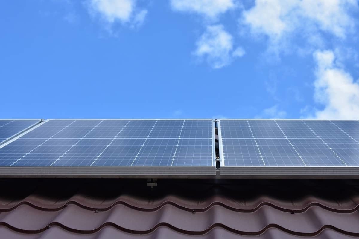Solarstrom speichern: Wann lohnt sich ein Stromspeicher?