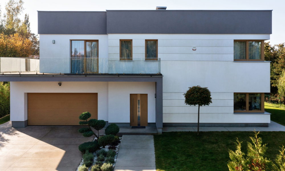 Übergänge zwischen Haus, Garage und Außenraum