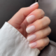 Milky Nails: Warum der elegante Nageltrend einfach zu jedem Anlass passt