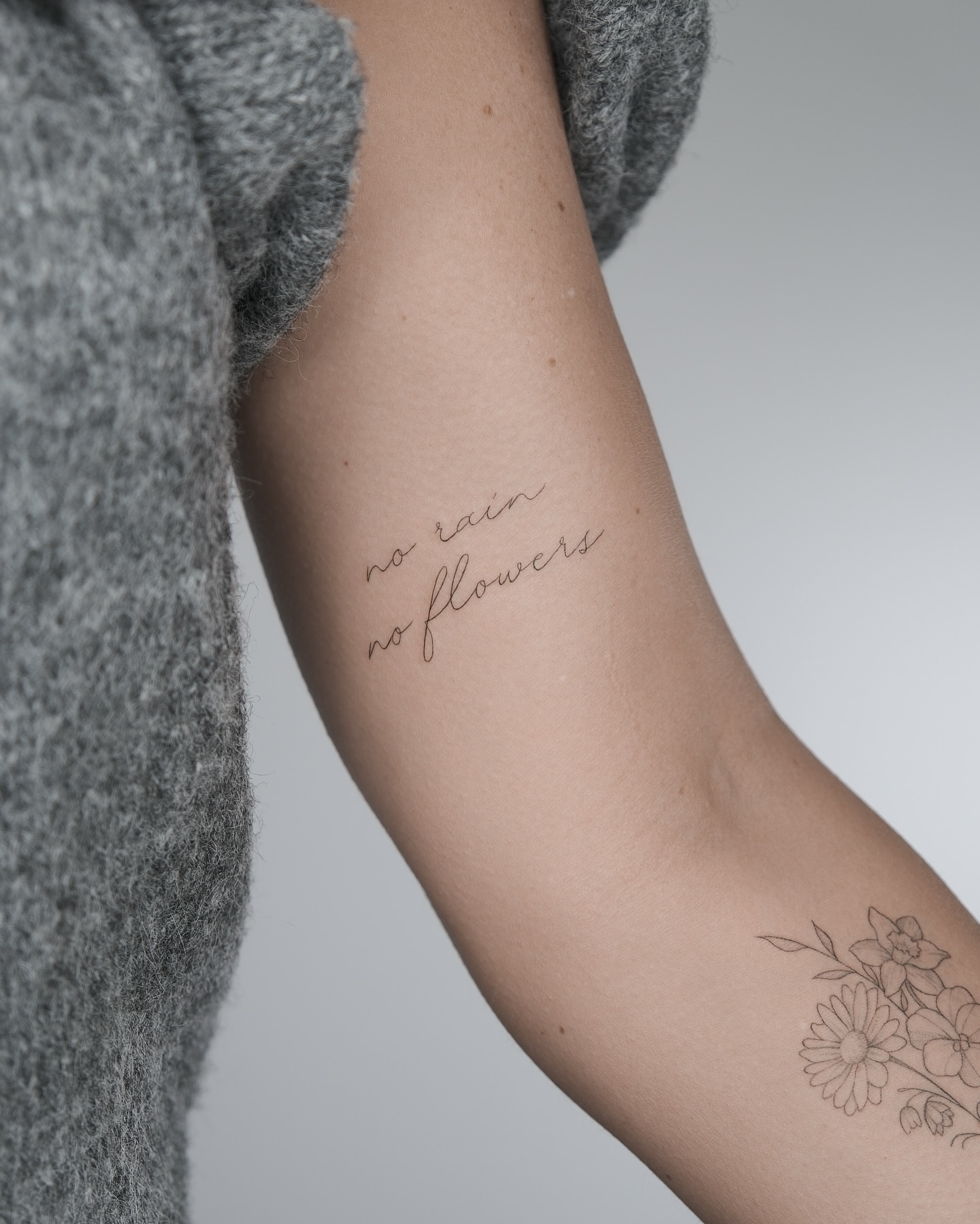 fineline tattoo unterarm fineline tattoo unterarm